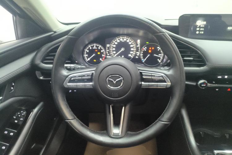 Used Mazda 3 Axela 2023 2.0L Automatic Zhiyao Edition Steering Wheel