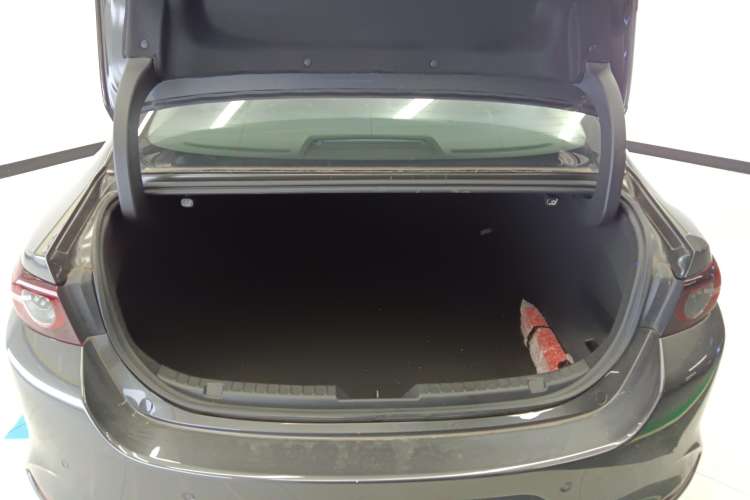 Used Mazda 3 Axela 2023 2.0L Automatic ZhiZhen Edition Trunk