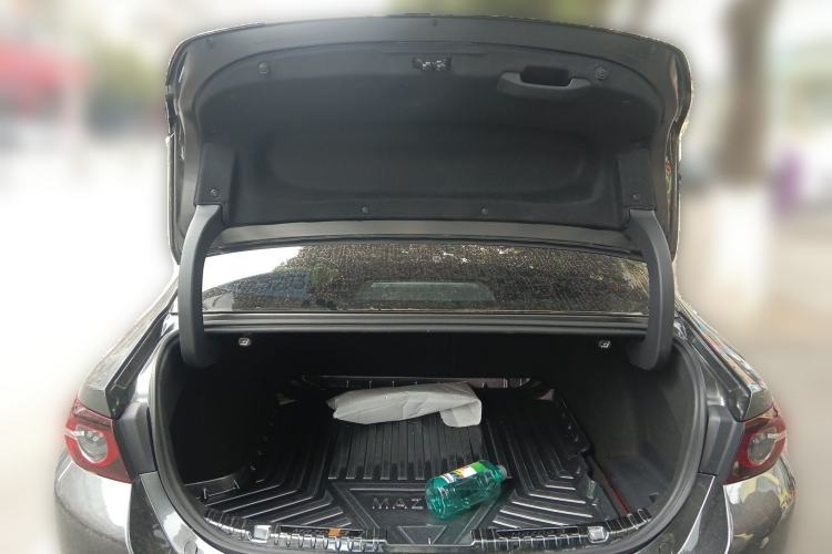 Used Mazda 3 Axela 2023 2.0L Automatic ZhiZhen Edition Trunk