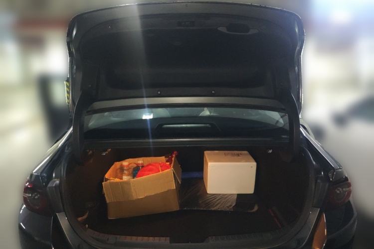 Used Mazda 3 Axela 2023 2.0L Automatic ZhiZhen Edition Trunk