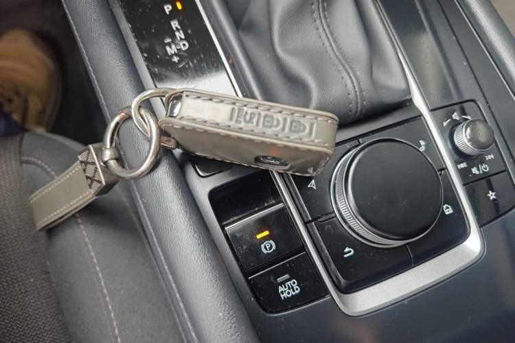 Used Mazda 3 Axela 2023 2.0L Automatic Zhiqing Edition Vehicle Key