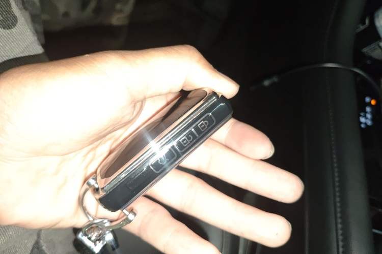 Used Mazda 3 Axela 2023 2.0L Automatic ZhiZhen Edition Vehicle Key