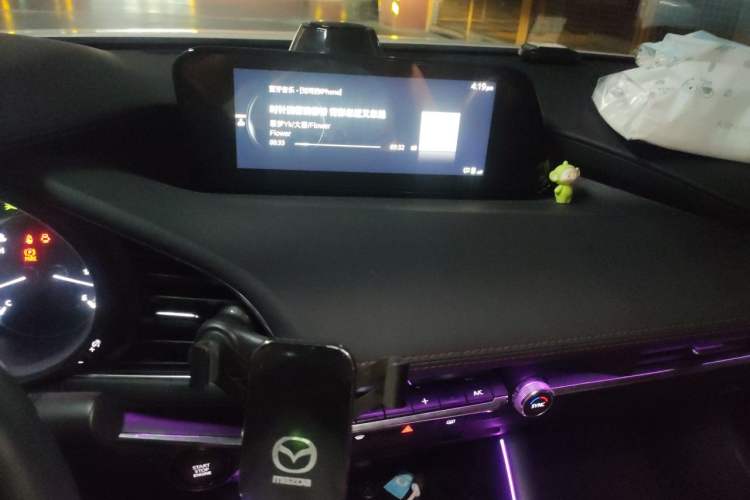 Used Mazda 3 Axela 2023 2.0L Automatic Zhiyao Edition Audio And AC Panel