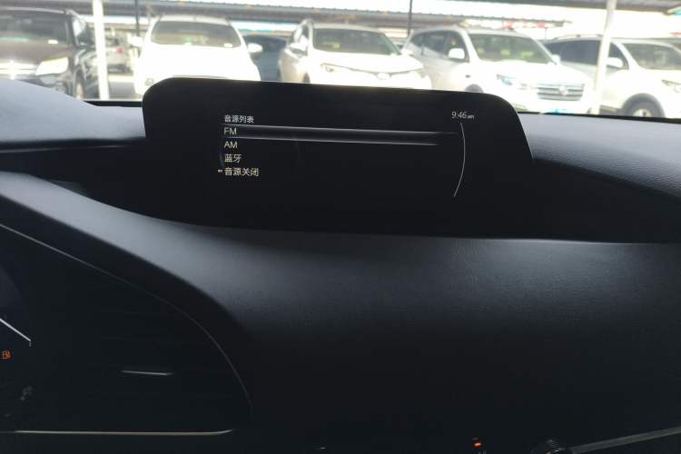 Used Mazda 3 Axela 2023 2.0L Automatic ZhiXuan Edition Audio And AC Panel