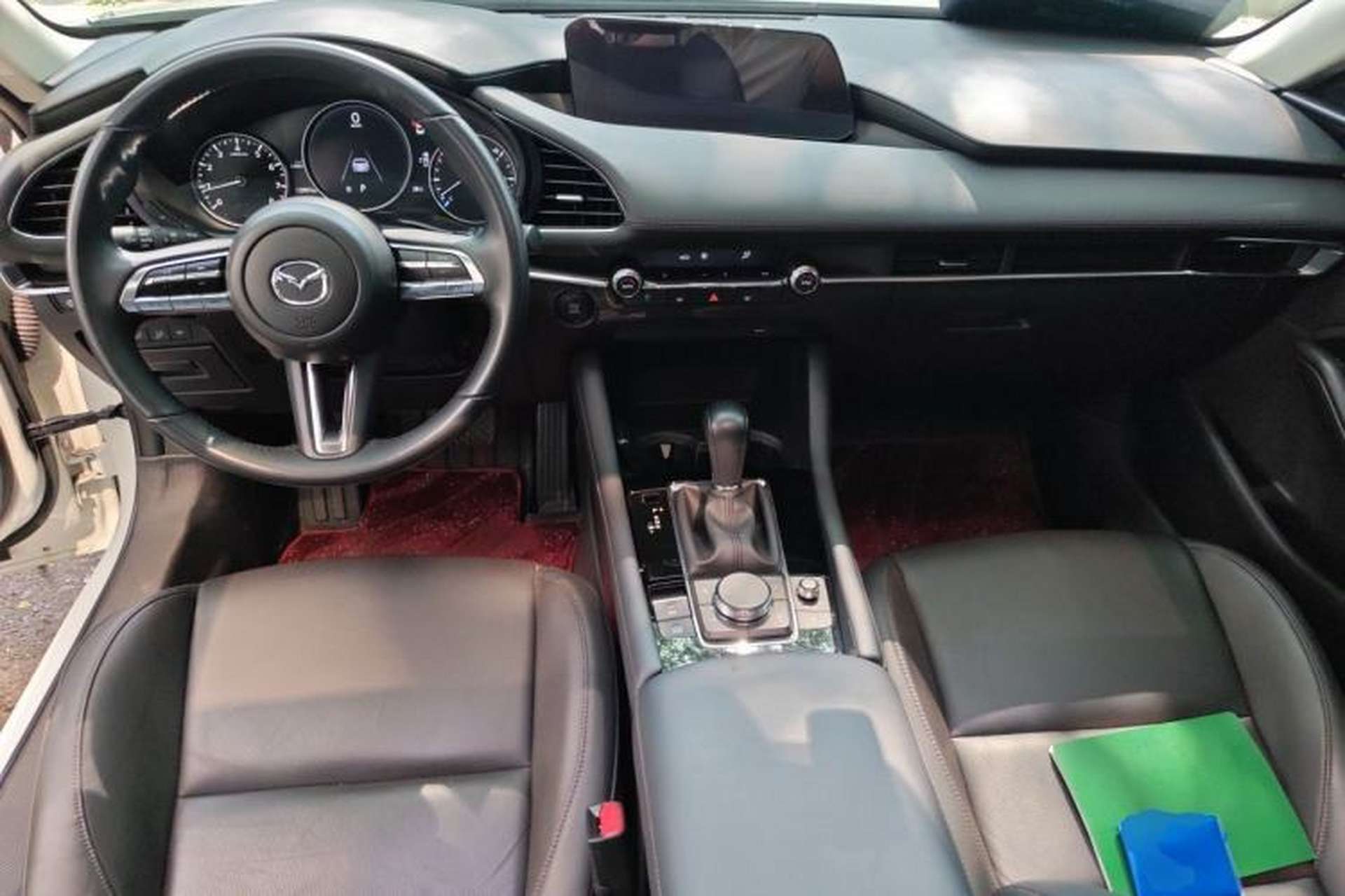 Used Mazda 3 Axela 2023 2.0L Automatic Zhiyao Edition Center Console