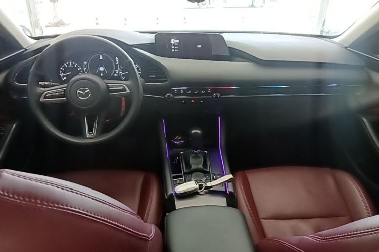 Used Mazda 3 Axela 2023 2.0L Automatic Zhiqing Edition Center Console