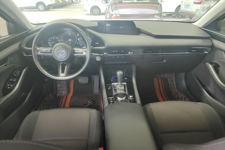Used Mazda 3 Axela 2023 2.0L Automatic ZhiXuan Edition Center Console