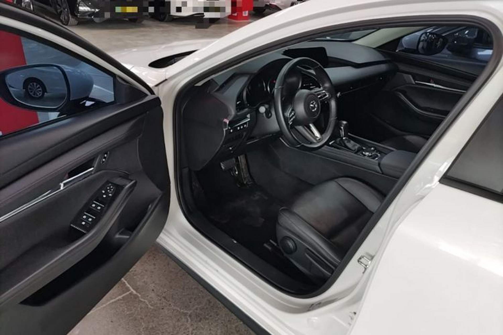 Used Mazda 3 Axela 2023 2.0L Automatic Zhiya Edition Driver Seat