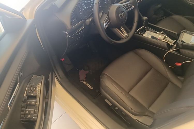 Used Mazda 3 Axela 2023 2.0L Automatic Zhiyao Edition Driver Seat