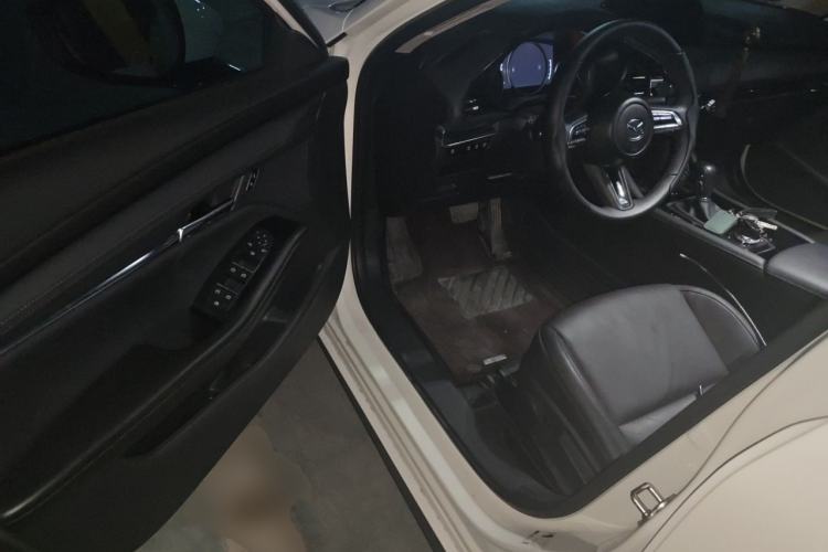 Used Mazda 3 Axela 2023 2.0L Automatic Zhiya Edition Driver Seat