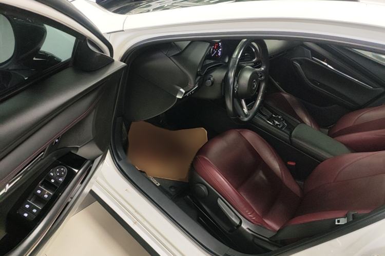 Used Mazda 3 Axela 2023 2.0L Automatic Zhiya Edition Driver Seat