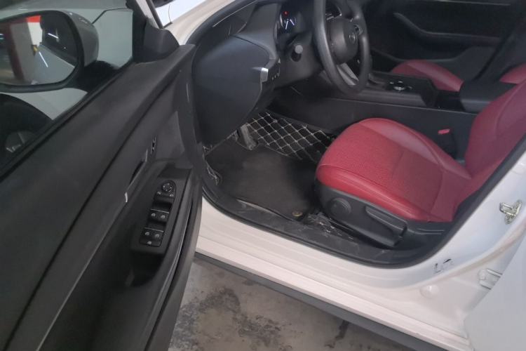 Used Mazda 3 Axela 2023 2.0L Automatic Zhiqing Edition Driver Seat