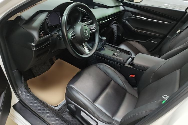 Used Mazda 3 Axela 2023 2.0L Automatic Zhiya Edition Driver Seat