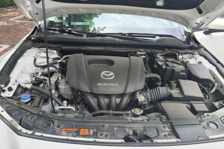 Used Mazda 3 Axela 2023 1.5L Manual ZhiMei Edition Engine Bay