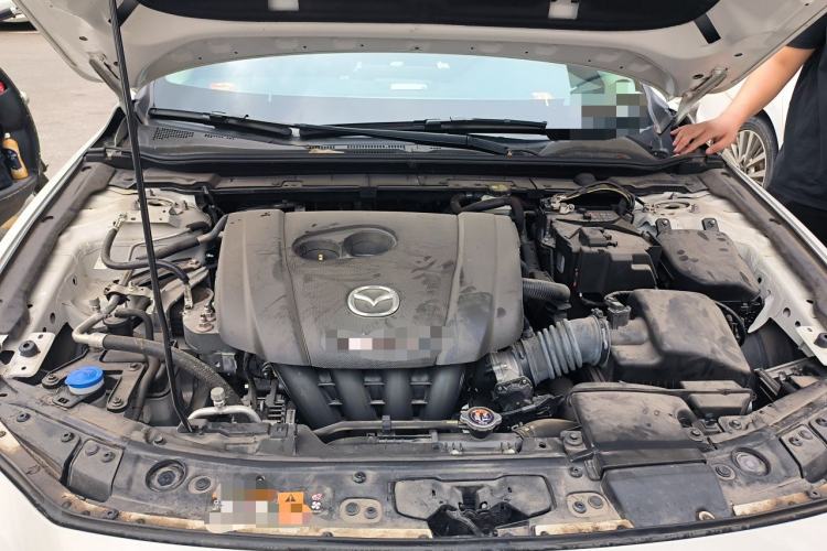 Used Mazda 3 Axela 2023 2.0L Automatic ZhiZhen Edition Engine Bay