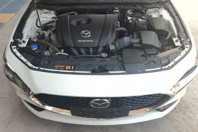 Used Mazda 3 Axela 2023 2.0L Automatic ZhiZhen Edition Engine Bay