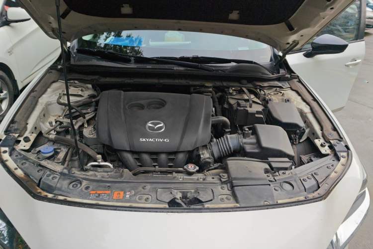 Used Mazda 3 Axela 2023 2.0L Automatic ZhiZhen Edition Engine Bay