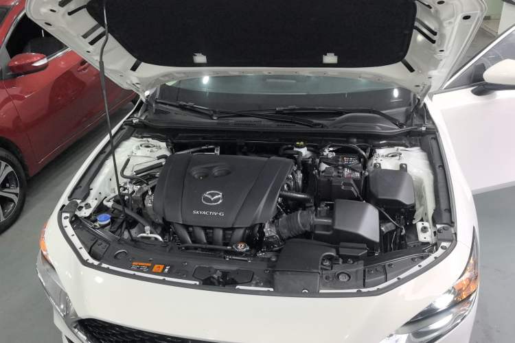 Used Mazda 3 Axela 2023 2.0L Automatic Zhiya Edition Engine Bay