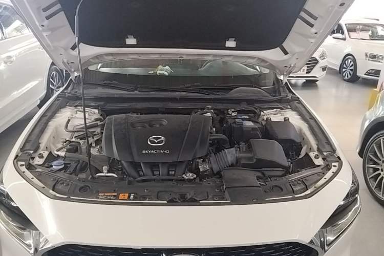 Used Mazda 3 Axela 2023 2.0L Automatic Zhiya Edition Engine Bay