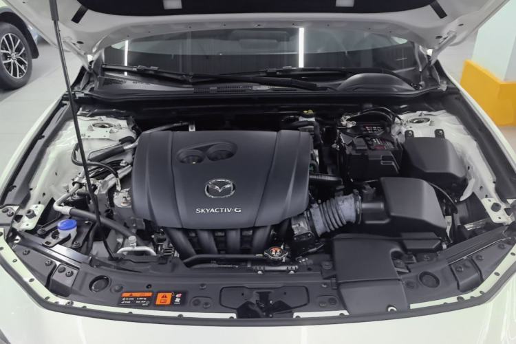 Used Mazda 3 Axela 2023 2.0L Automatic Zhiqing Edition Engine Bay