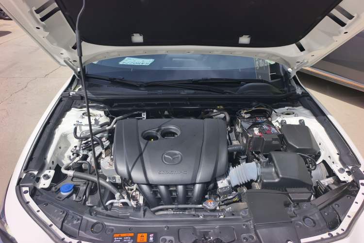 Used Mazda 3 Axela 2023 2.0L Automatic ZhiZhen Edition Engine Bay