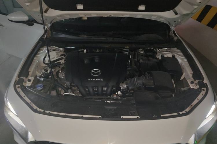 Used Mazda 3 Axela 2023 2.0L Automatic Zhiya Edition Engine Bay