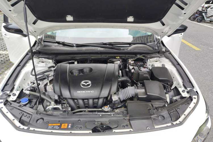 Used Mazda 3 Axela 2023 2.0L Automatic ZhiZhen Edition Engine Bay
