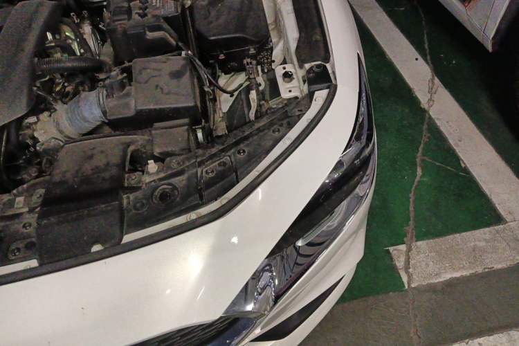 Used Mazda 3 Axela 2023 1.5L Automatic Zhiyue Edition Engine Bay Left