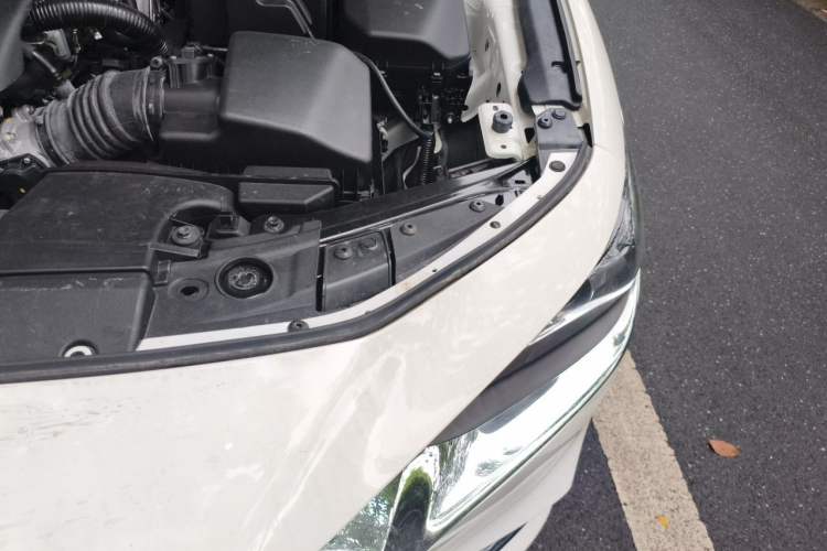 Used Mazda 3 Axela 2023 2.0L Automatic Zhiya Edition Engine Bay Left
