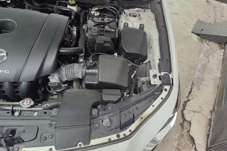 Used Mazda 3 Axela 2023 2.0L Automatic ZhiZhen Edition Engine Bay Left