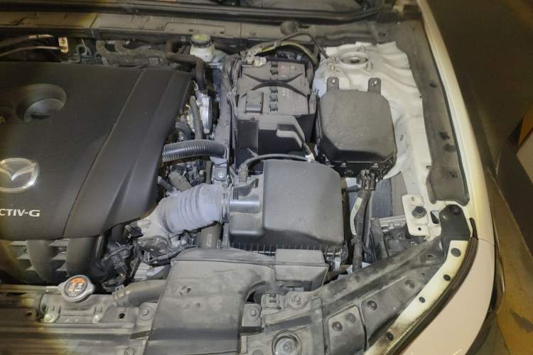 Used Mazda 3 Axela 2023 2.0L Automatic Zhiqing Edition Engine Bay Left