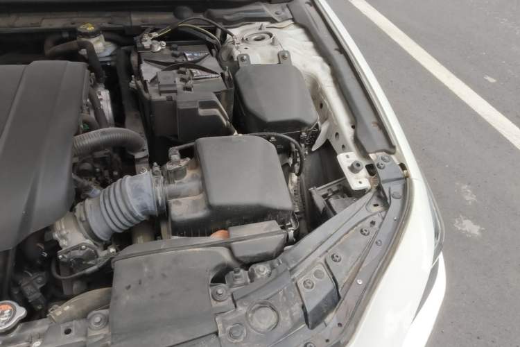 Used Mazda 3 Axela 2023 2.0L Automatic ZhiXuan Edition Engine Bay Left