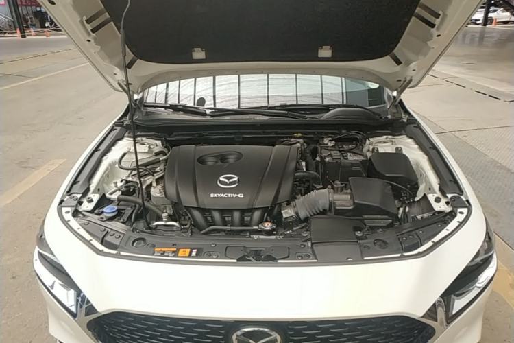 Used Mazda 3 Axela 2023 2.0L Automatic ZhiZhen Edition Engine Bay