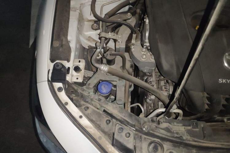 Used Mazda 3 Axela 2023 2.0L Automatic Zhiyao Edition Engine Bay Right