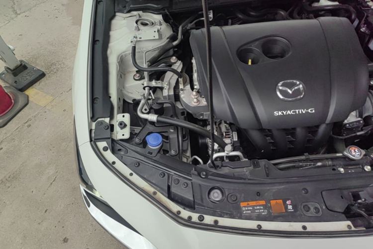 Used Mazda 3 Axela 2023 2.0L Automatic ZhiZhen Edition Engine Bay Right