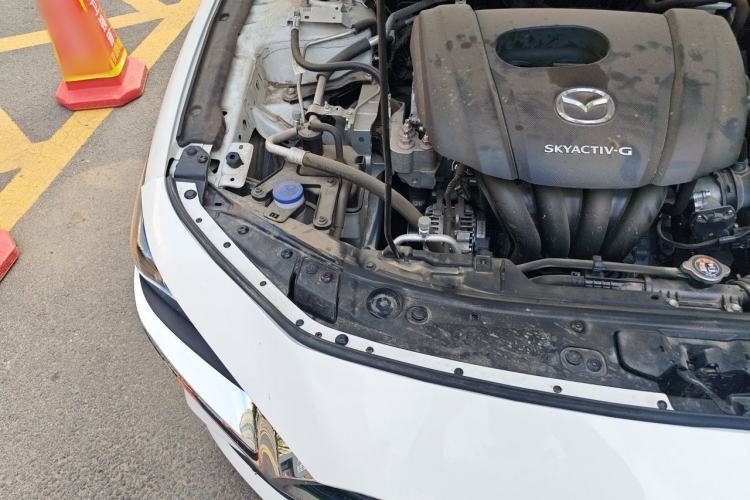 Used Mazda 3 Axela 2023 1.5L Manual ZhiMei Edition Engine Bay Right