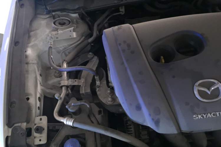 Used Mazda 3 Axela 2023 2.0L Automatic Zhiqing Edition Engine Bay Right