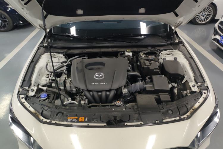 Used Mazda 3 Axela 2023 1.5L Manual ZhiMei Edition Engine Bay