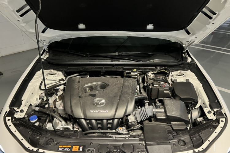 Used Mazda 3 Axela 2023 2.0L Automatic ZhiXuan Edition Engine Bay
