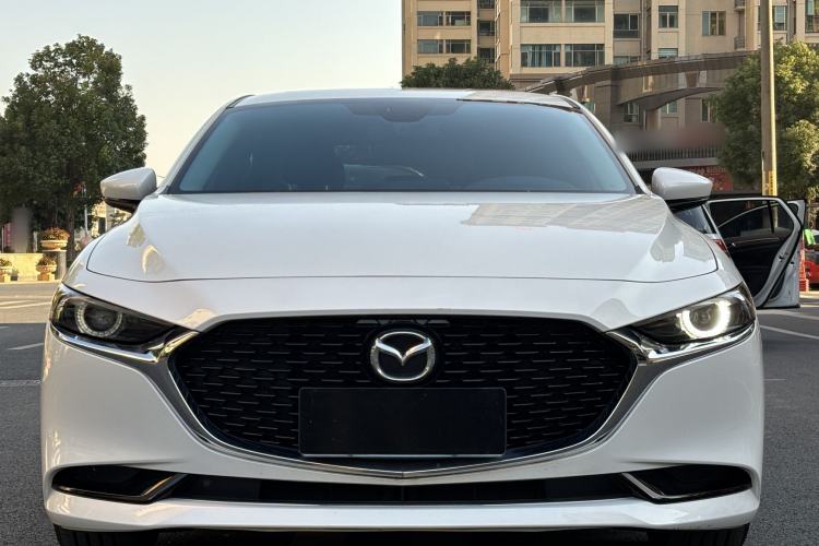 Used Mazda 3 Axela 2023 2.0L Automatic Zhiyao Edition Exterior 1