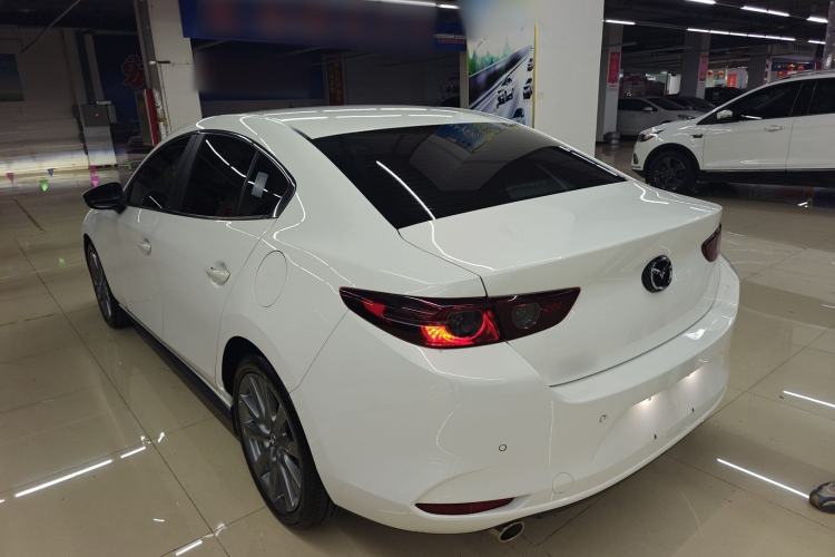 Used Mazda 3 Axela 2023 2.0L Automatic Zhiya Edition Exterior 2