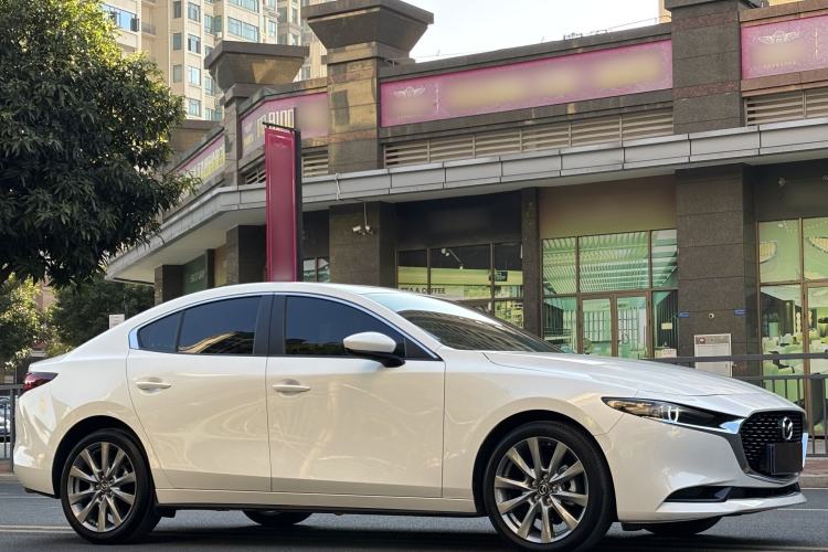 Used Mazda 3 Axela 2023 2.0L Automatic Zhiyao Edition Exterior 2