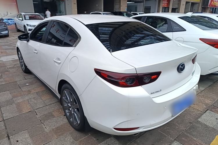 Used Mazda 3 Axela 2023 2.0L Automatic ZhiXuan Edition Exterior 2