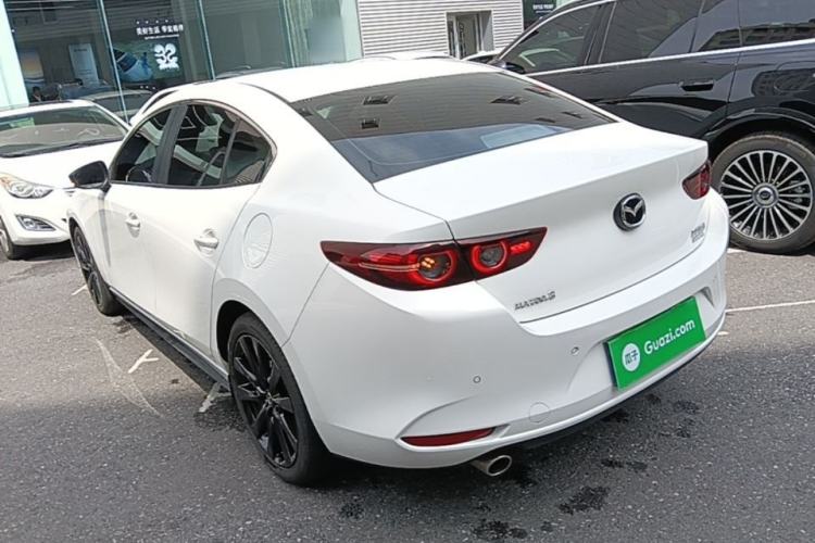 Used Mazda 3 Axela 2023 2.0L Automatic ZhiZhen Edition Exterior 2