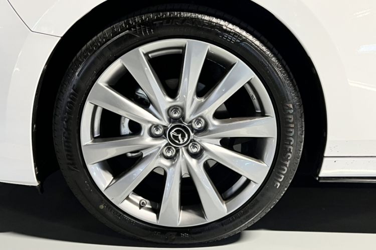 Used Mazda 3 Axela 2023 2.0L Automatic ZhiXuan Edition Exterior 3