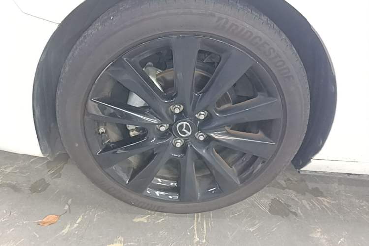 Used Mazda 3 Axela 2023 2.0L Automatic ZhiZhen Edition Exterior 4