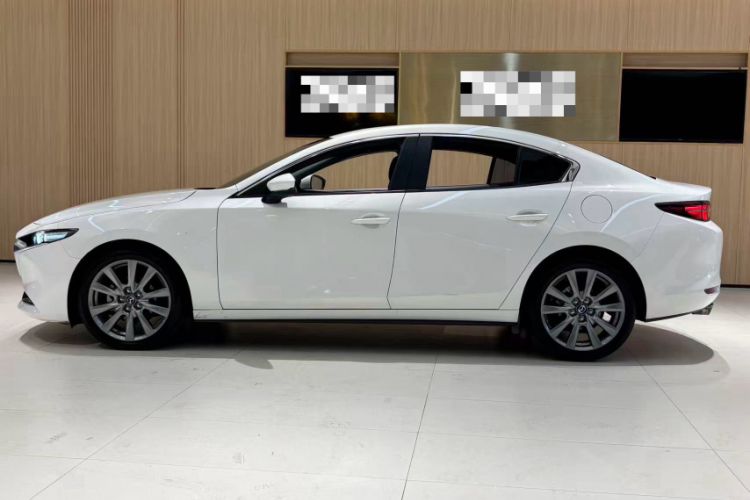 Used Mazda 3 Axela 2023 2.0L Automatic Zhiyao Edition Exterior 4