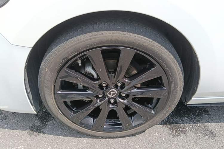 Used Mazda 3 Axela 2023 2.0L Automatic ZhiZhen Edition Exterior 4