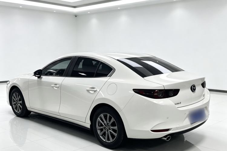 Used Mazda 3 Axela 2023 2.0L Automatic Zhiqing Edition Exterior 4