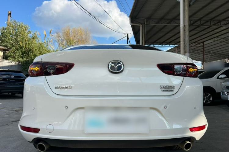 Used Mazda 3 Axela 2023 2.0L Automatic ZhiXuan Edition Exterior 5